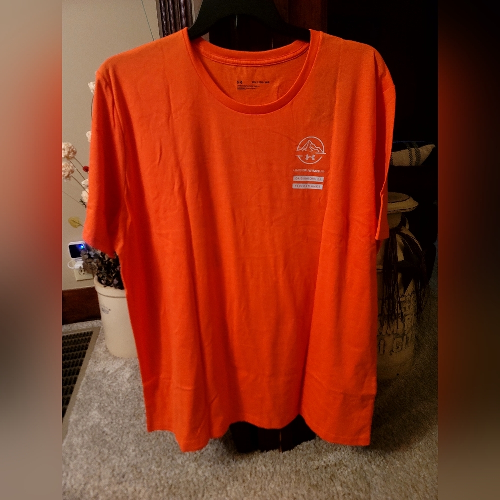 Under Armour Men's Orange T-Shirt